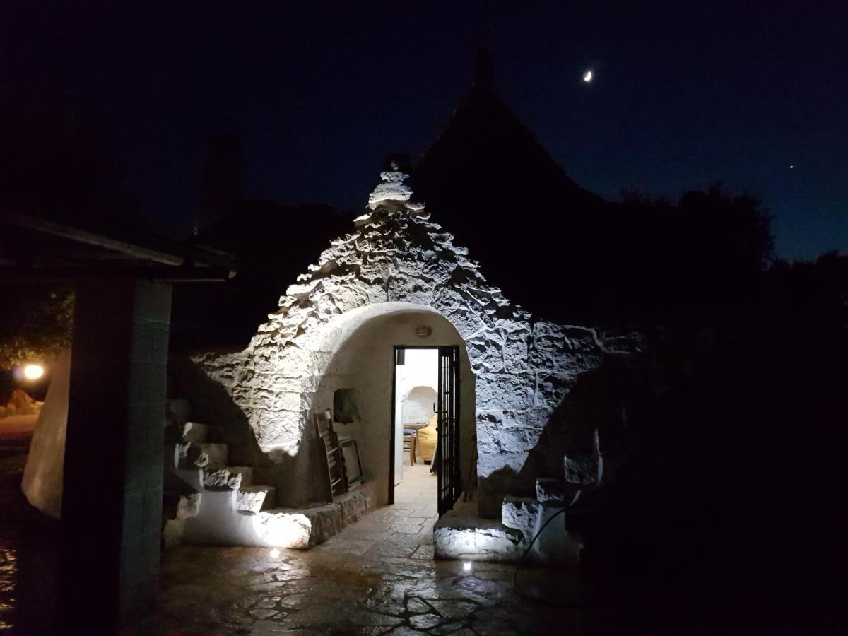 Trullo Incantevole Остуні Екстер'єр фото